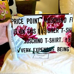 NWT Moschino Couture Clutch ♥️